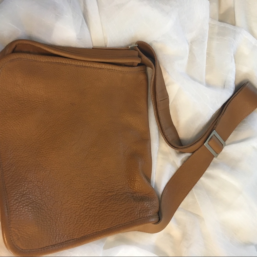 Genuine Pebble Leather Messenger Bag